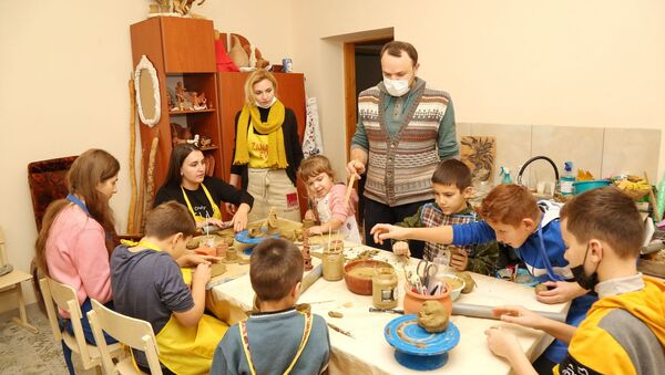 Ученики Ремесленной школы Комрат - Sputnik Молдова