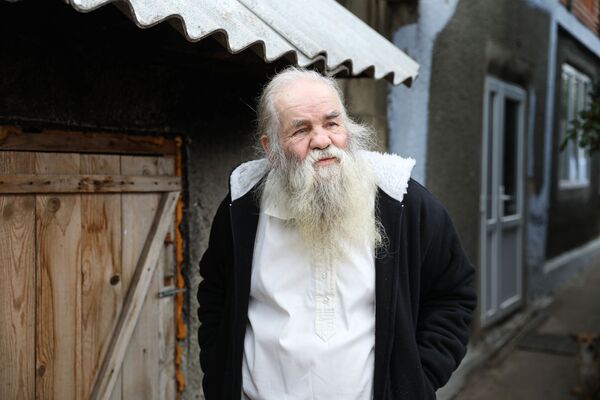 Călătorie în timp: Satul din Moldova în care se vorbește ca acum câteva secole Călătorie în timp: Satul din Moldova în care se vorbește ca acum câteva secole - Sputnik Moldova