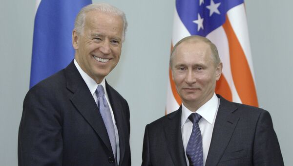 Vladimir Putin și Joe Biden - Sputnik Молдова