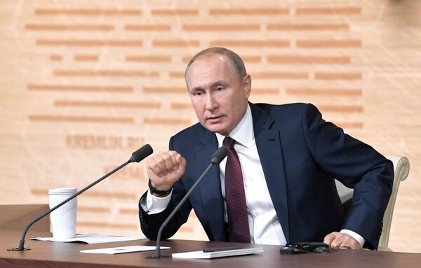 Путин: российская вакцина от коронавируса безопасная и эффективная Путин: российская вакцина от коронавируса безопасная и эффективная - Sputnik Молдова