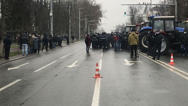 Nu toți protestatarii vor să elibereze strada - Sputnik Moldova