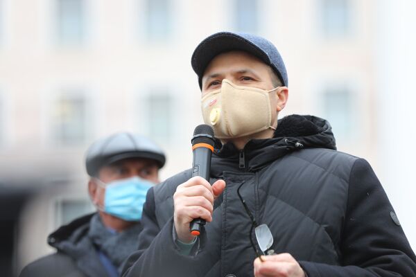Ce mesaj le-au transmis transportatorii agricultorilor protestatari Ce mesaj le-au transmis transportatorii agricultorilor protestatari - Sputnik Moldova