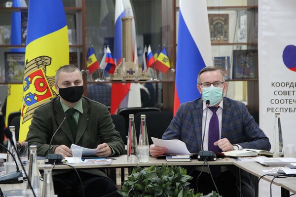 Российские соотечественники: прошедший год стал испытанием на прочность Российские соотечественники: прошедший год стал испытанием на прочность - Sputnik Молдова