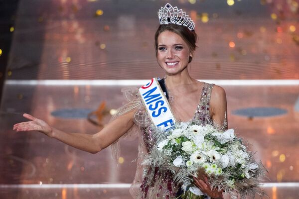 Aleasa Miss France 2021 din Normandia Amandine Petit - Sputnik Moldova-România