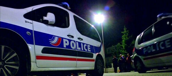 Полиция рядом с местом убийства полицейского во Франции Полиция рядом с местом убийства полицейского во Франции - Sputnik Молдова