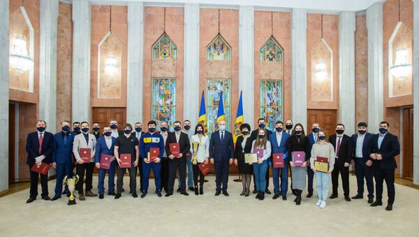 Ministerul Educației, Culturii și Cercetării a premiat cei mai buni sportivi ai anului 2020 - Sputnik Moldova