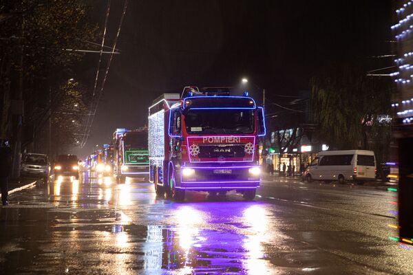 Рождественский караван пожарных - Sputnik Moldova