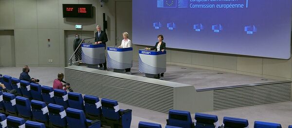 Развод закончен. Британия и ЕС подписали торговую сделку по Брексит Развод закончен. Британия и ЕС подписали торговую сделку по Брексит - Sputnik Молдова