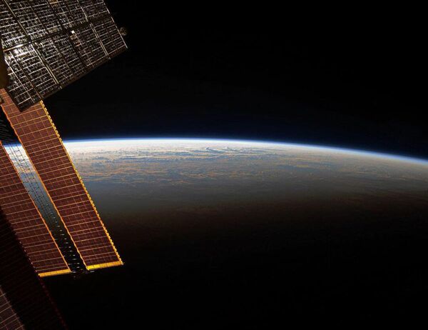 Рассвет с борта МКС - Sputnik Молдова