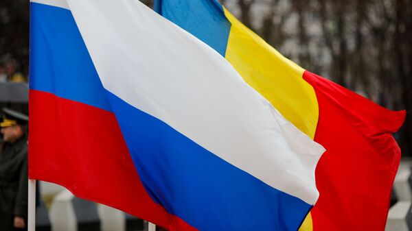 Drapelele Rusiei și României - Sputnik Moldova