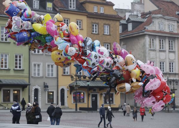Продажа шариков в Польше  - Sputnik Молдова