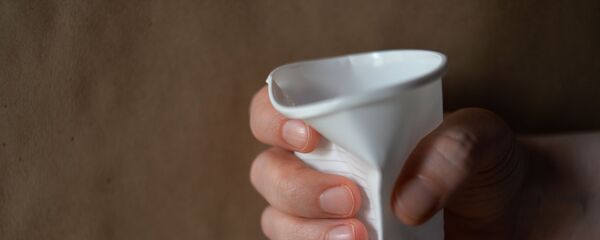 Пластиковый стаканчик. Пластиковый стаканчик. - Sputnik Молдова