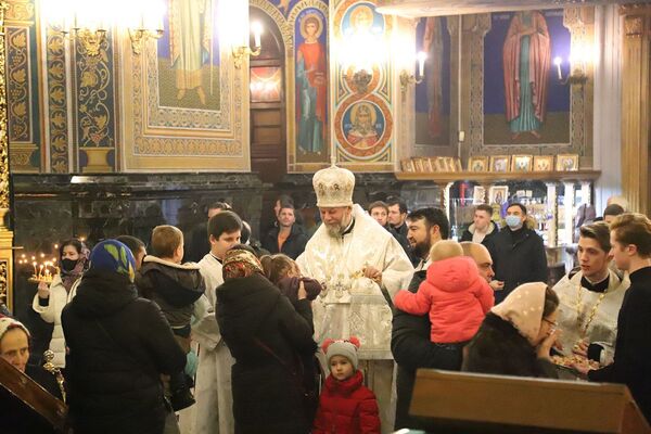 Рождественская служба в Кафедральном соборе - Sputnik Молдова