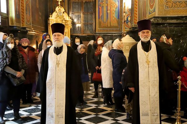 De sărbătoarea Nașterii Mântuitorului Iisus Hristos este sărbătorit și hramul Catedralei „Nașterea Domnului” din Capitală. - Sputnik Moldova