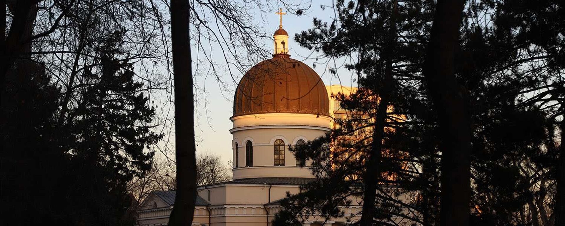 Catedrala  - Sputnik Moldova, 1920, 19.04.2022