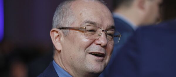 Emil Boc - Sputnik Moldova-România