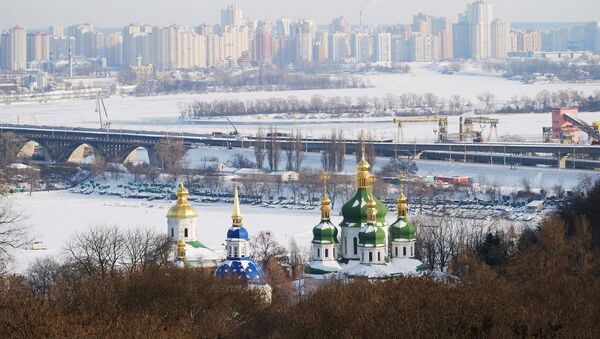 Вид на заснеженный Киев, Украина - Sputnik Молдова