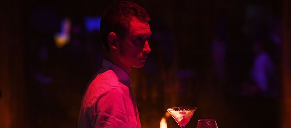 Официант Официант - Sputnik Молдова