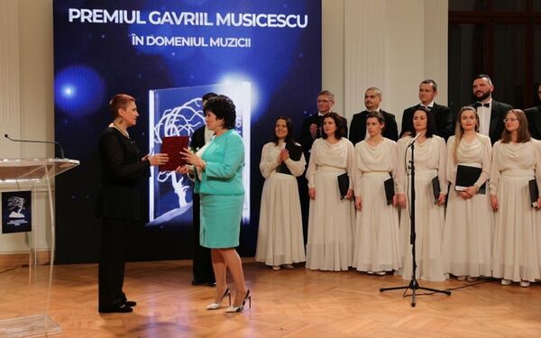 Foto: Premiile în domeniul Culturii, ediția 2021 - lista laureaților Foto: Premiile în domeniul Culturii, ediția 2021 - lista laureaților - Sputnik Moldova