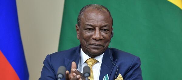 Президент РФ В. Путин встретился с президентом Гвинейской Республики А. Конде Президент РФ В. Путин встретился с президентом Гвинейской Республики А. Конде - Sputnik Moldova-România