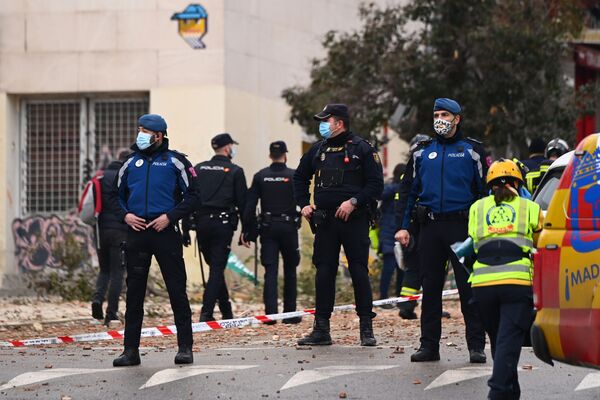 Полиция на месте взрыва в Мадриде - Sputnik Moldova-România