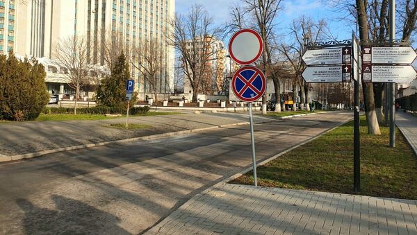Strada Sfatul Țării va fi deschisă pentru toți participanții în trafic - Sputnik Молдова