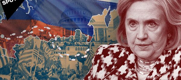 Clinton l-a acuzat pe Trump de legături cu Putin. De ce? Clinton l-a acuzat pe Trump de legături cu Putin. De ce? - Sputnik Moldova-România