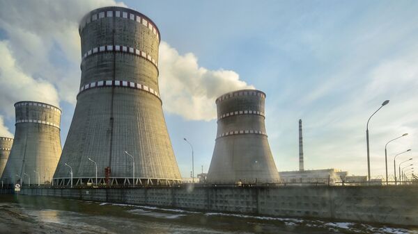 Ровенская атомная электростанция в Кузнецовске, Украина - Sputnik Moldova-România