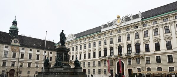 Дворцовый комплекс Хофбург в Вене. Дворцовый комплекс Хофбург в Вене. - Sputnik Молдова