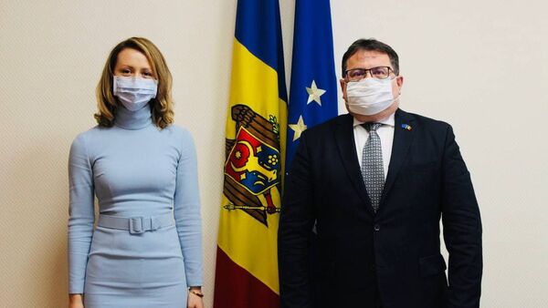 Întrevederea viceprim-ministrului pentru Reintegrare Olga Cebotari și Ambasadorul UE la Chișinău Peter Michalko - Sputnik Moldova
