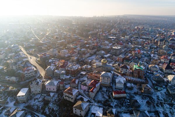 На Холме ромов насчитывается порядка 500 помпезных домов - Sputnik Молдова