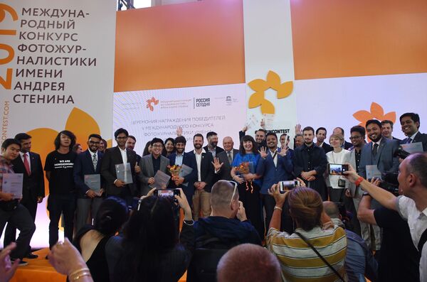 Componența juriului concursului Stenin-2021: lideri ai industriei foto mondiale Componența juriului concursului Stenin-2021: lideri ai industriei foto mondiale - Sputnik Moldova