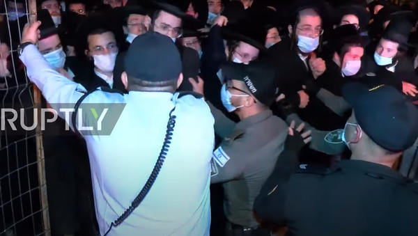 Israel: Mii de evrei ortodocși au sfidat restricțiile împotriva COVID-19 - Sputnik Moldova