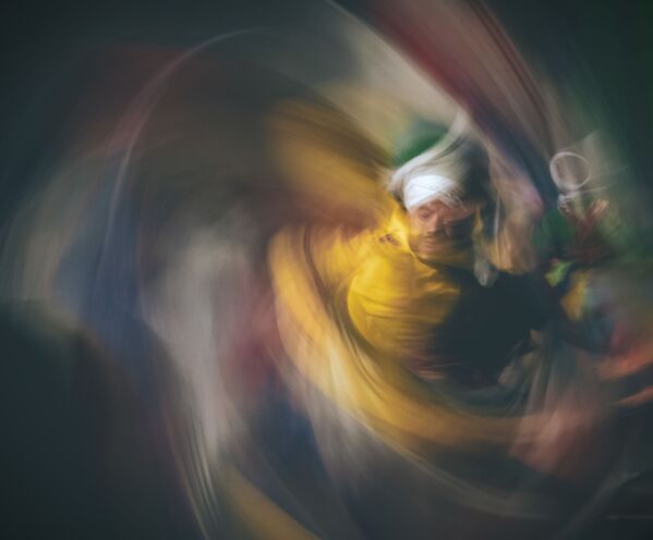 Снимок The Mevlevi Dancer фотографа Abdelhamid Fawzy Tahoun, победивший в номинации National Awards (Египет) конкурса 2021 Sony World Photography Awards  - Sputnik Молдова