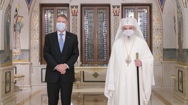  Întâlnirea dintre Patriarhul Daniel și președintele Iohannis - Sputnik Moldova-România