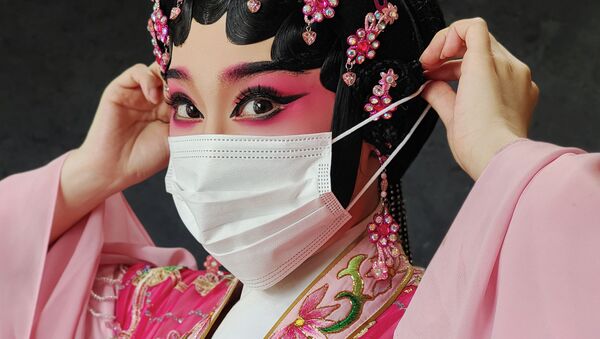Снимок Cantonese Opera II китайского фотографа Queenie Cheen, ставший победителем в категории Eyes of the World в конкурсе 10th Mobile Photography Awards - Sputnik Молдова