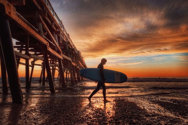 Снимок San Clemente американского фотографа Roger Clay, ставший победителем в категории Water | Snow | Ice в конкурсе 10th Mobile Photography Awards - Sputnik Moldova