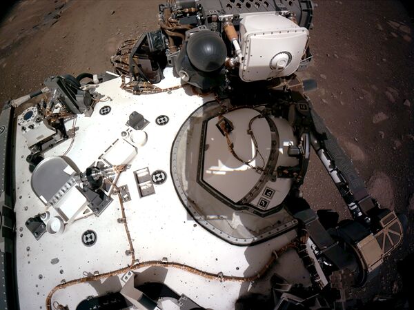 Марсоход NASA's Perseverance Mars Rover с инструментом PIXL  - Sputnik Moldova