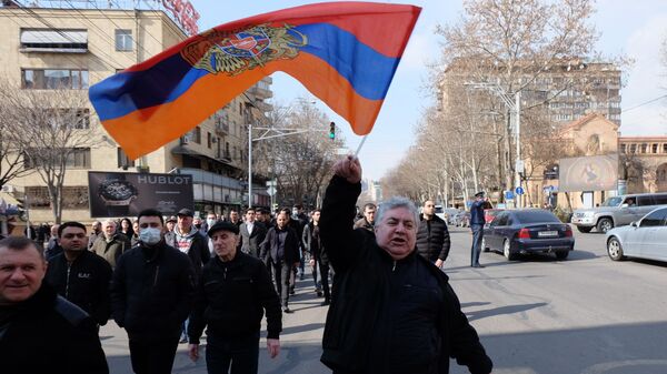 Протесты против Пашиняна в Армении 25.02.2021 - Sputnik Moldova