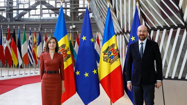 Președintele Republicii Moldova, Maia Sandu, și președintele Consiliului European, Charles Michel - Sputnik Moldova