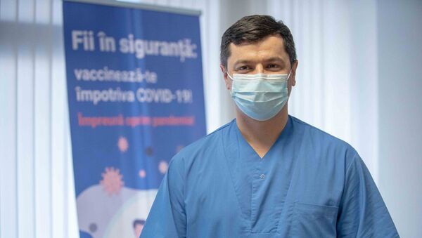 Alexandru Botizatu Primul medic vaccinat în Republica Moldova - Sputnik Moldova