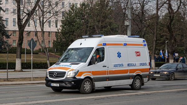 Машина скорой помощи в Кишиневе - Sputnik Молдова