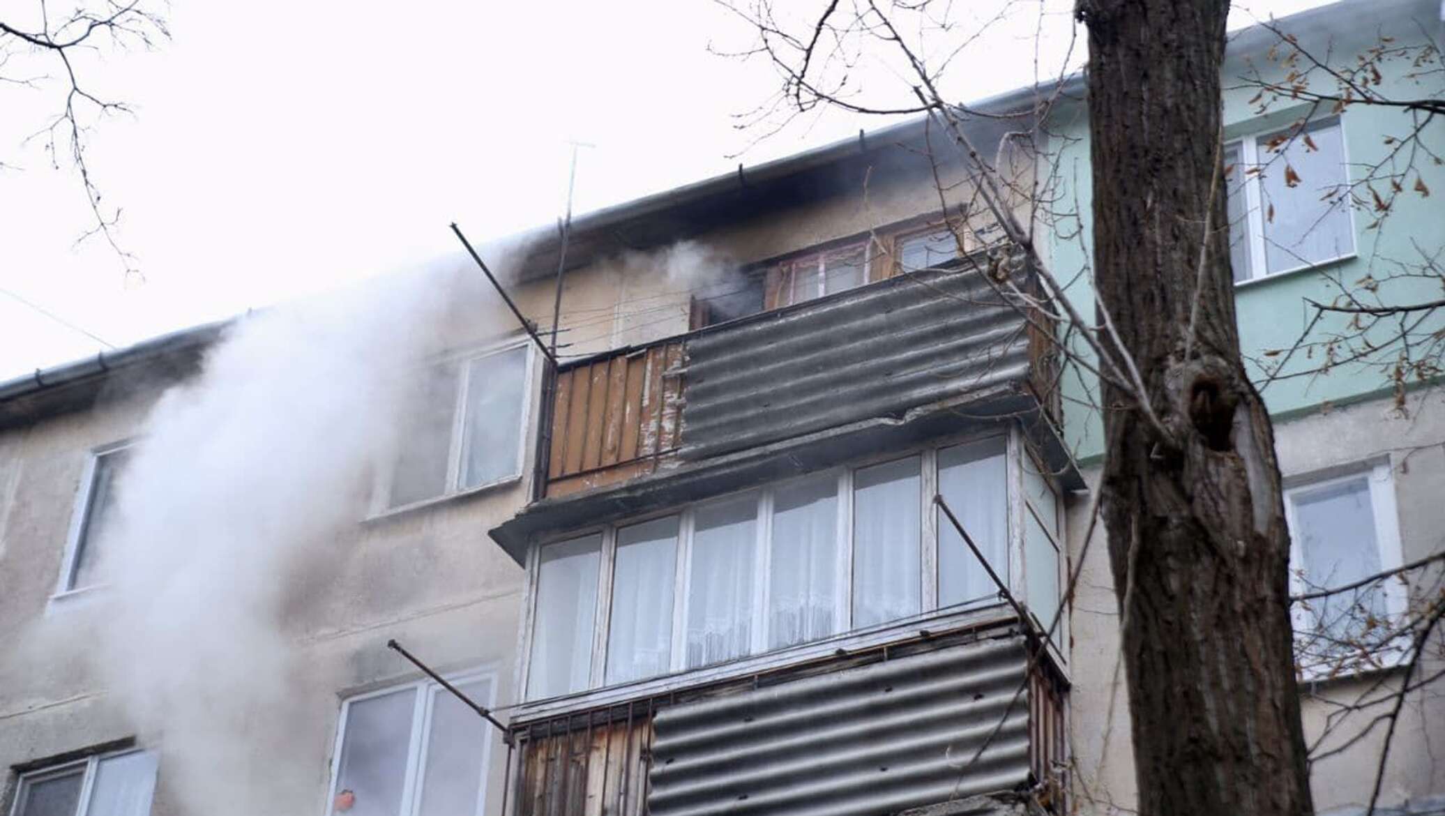 Пожар в многоквартирном доме в Бельцах: один человек погиб