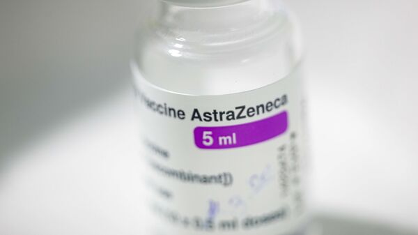 Vaccin AstraZeneca - Sputnik Молдова