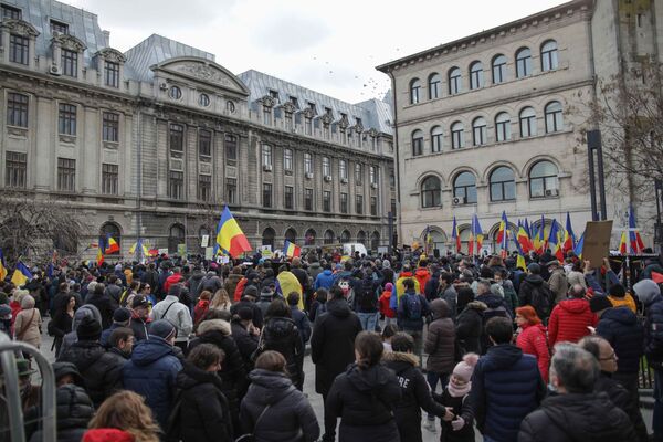 Proteste la București împotriva restricțiilor COVID - Sputnik Moldova-România