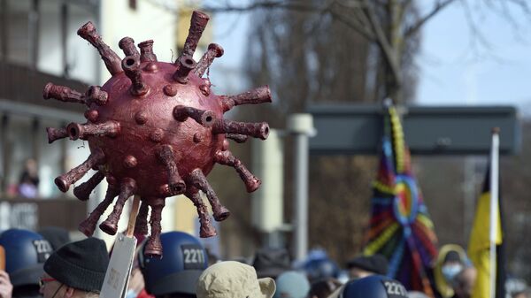 Акции протеста против правительственных ограничений из-за коронавируса в Касселе, Германия - Sputnik Молдова