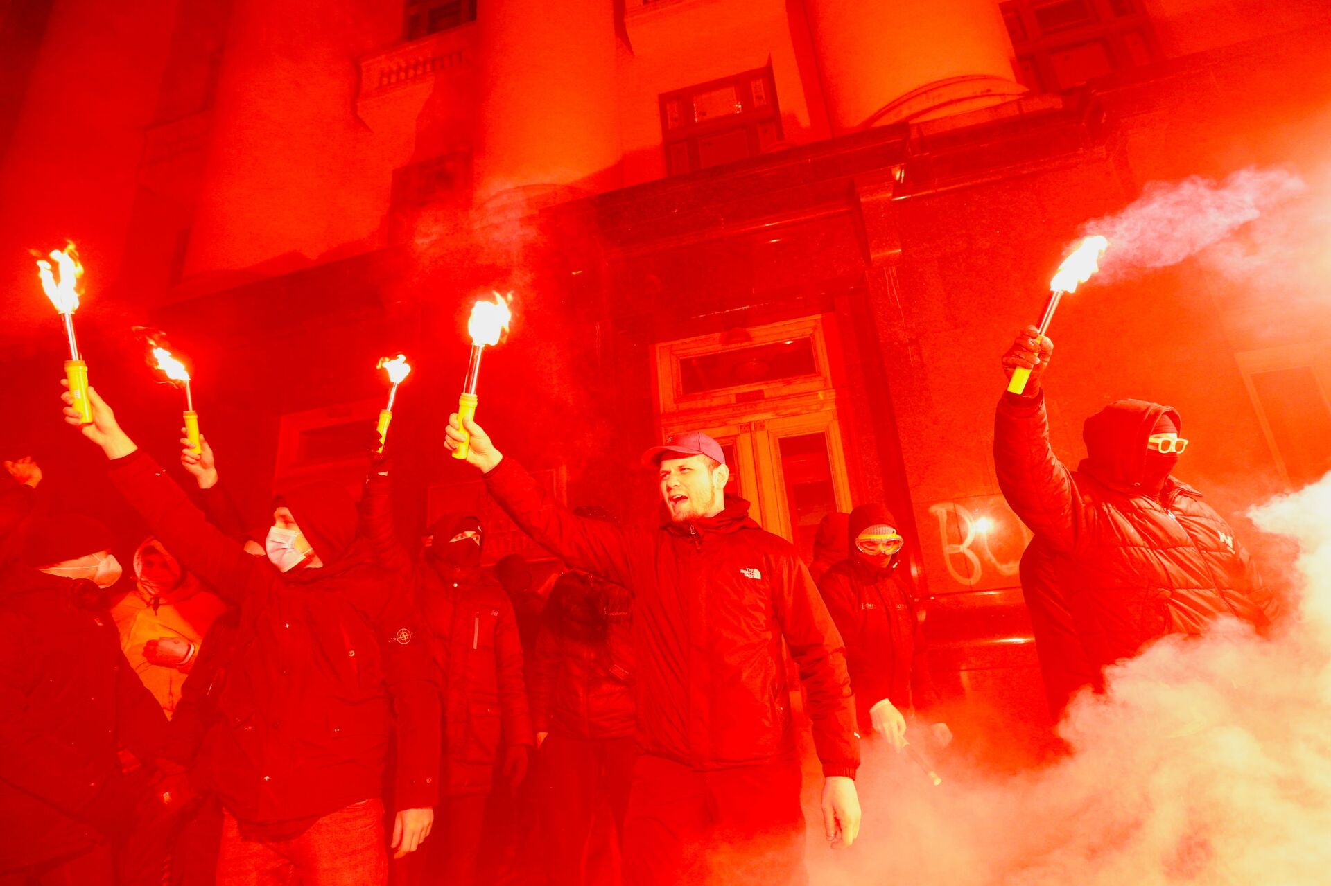 После событий на митинге в Киеве полиция открыла уголовное дело После событий на митинге в Киеве полиция открыла уголовное дело - Sputnik Молдова, 1920, 21.03.2021