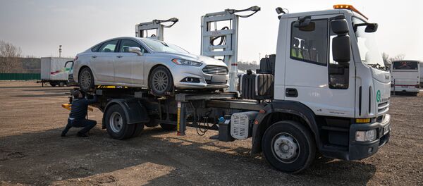 Cum mașinile ajung la parcarea privată - Sputnik Moldova