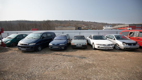  Cum mașinile ajung la parcarea privată - Sputnik Moldova