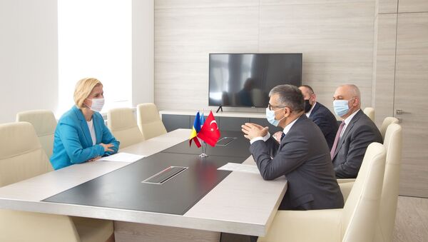 Bașcanul Găgăuziei s-a întâlnit cu Ambasadorul Turciei  - Sputnik Moldova